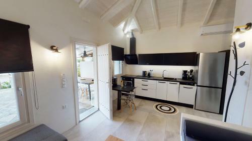Villa Yalos Luxury Home