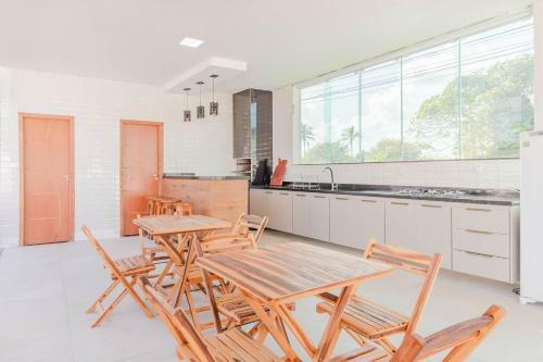 Gb57 Excelente Casa 8 Su�tes - 200m Da Praia