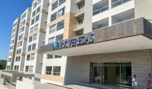 Apartamento Park Veredas Com Acesso Ao Rio No Fundo
