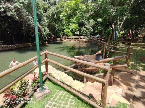 Apartamento Paradise Rio Quente 4qts