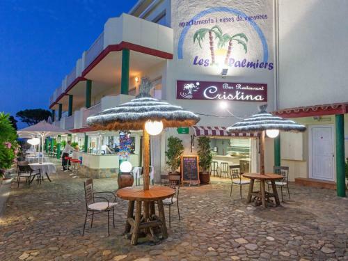Apartment Palmiers Viii Llan��
