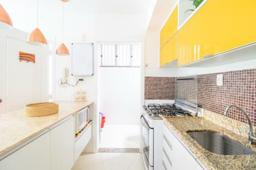 Pf22 �timo Apartamento 2 Su�tes - Praia Do Forte