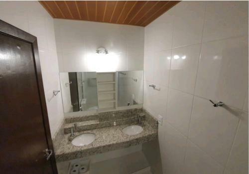 Casa Com 6 Su�tes Em Penedo