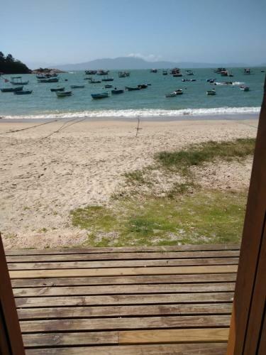 Casa Do Mi P� Na Areia