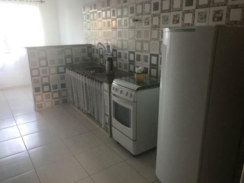 Apartamento de 02 Quartos Na Praia Central