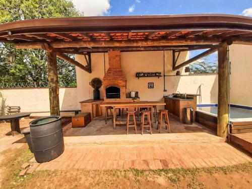 Espa�o Ranch�o Com Piscina Em S�o Pedro - Sp