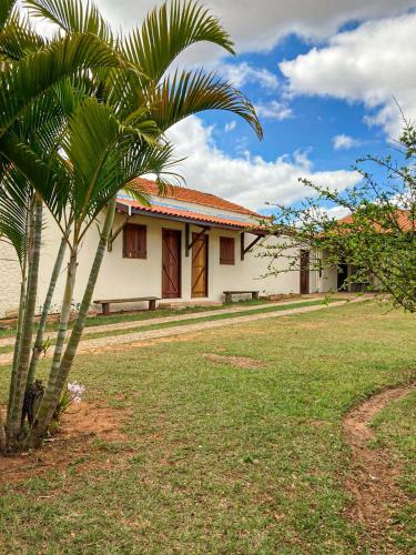 Espa�o Ranch�o Com Piscina Em S�o Pedro - Sp