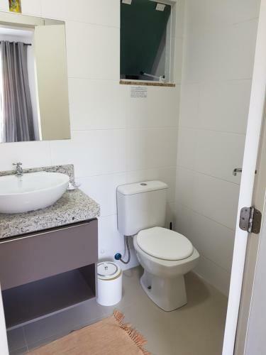 Apartamento Bombinhas Sc 200 Metros Da Praia
