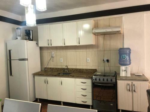 Apartamento Frente Mar Com 02 Su�tes