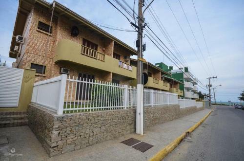 Charlotta Apartamento 201 - Apartamento Na Praia de 4 Ilhas
