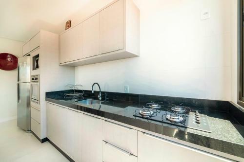 Apartamento Ref�gio Do Mar - Bombinhas - Casa Da Ca