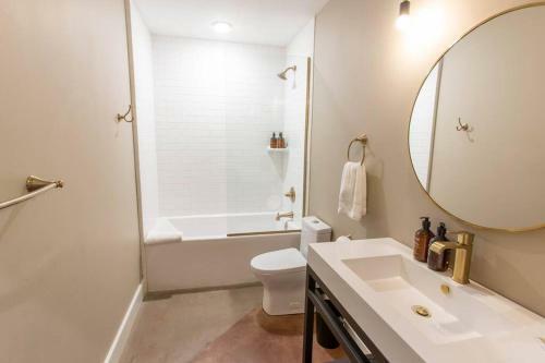 Posada Glenmary Suite 204 At The Bellwether Hotel