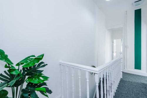 Apartamento Stylish 4 Bed House - 10 Mins From The Centre