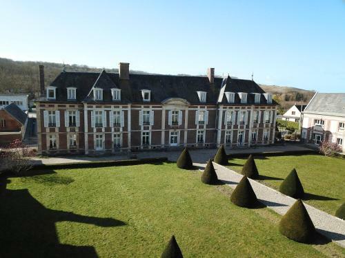 Hotel Le Chateau De Chantereine