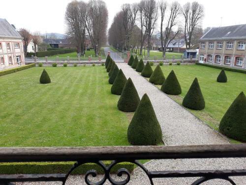 Hotel Le Chateau De Chantereine