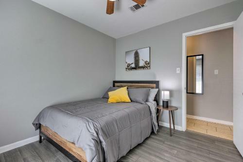Sleek Ocean Springs House With Fenced Backyard!