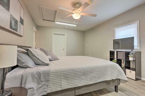 Sleek Ocean Springs House With Fenced Backyard!