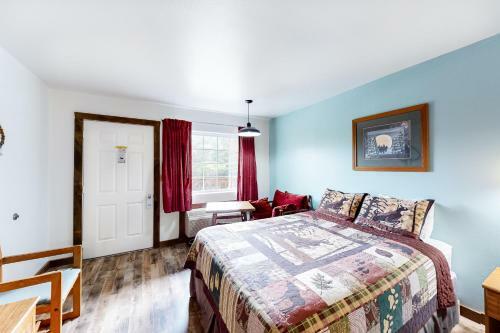 White Wing Lodge Unit 219