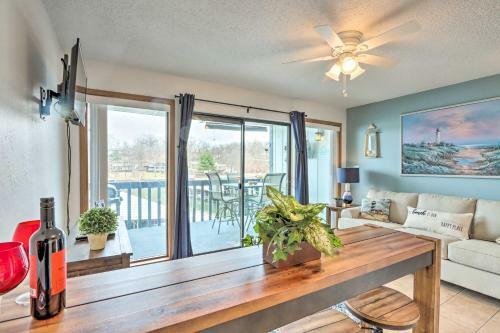 Apartamento Cozy Osage Beach Condo With Private Boat Slip!