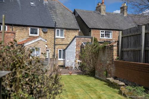 Gilly Cottage