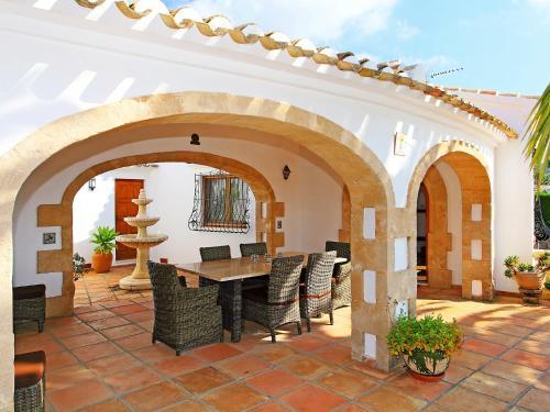 Villa Llamedos