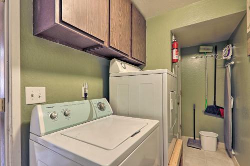 Charming Sparks Home 5 Mi To Downtown Reno!