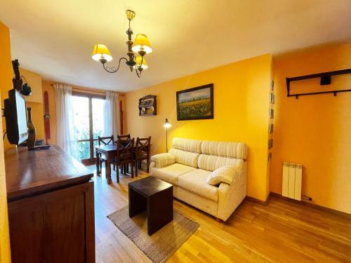 S02 - Apartamento Kasares I - Villmor