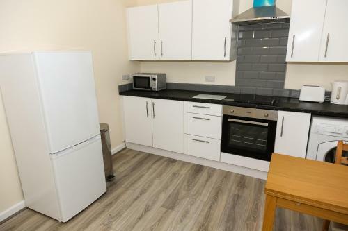Hostal Alexander Apartments Rooms 1