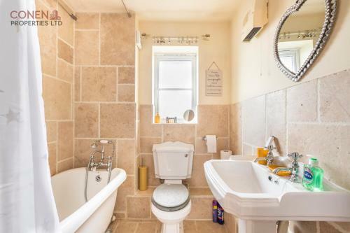Stunning 2-bed Apartment In Grays