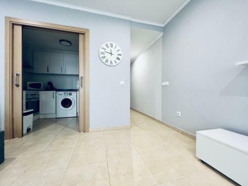 Palm Life Apartment- Private Parking