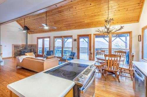 Majestic View Lodge