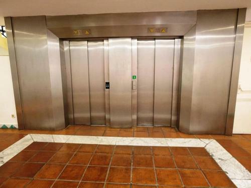 Apartamentos Sotogrande Con Piscina Y Garaje