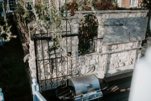 Greestone Terrace