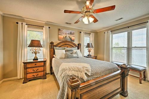 Lakefront Home With Outdoor Oasis, Kayaks, Dock