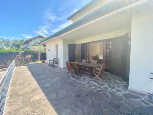 Beautiful Villa With Large Outdoor In Isola Albarella