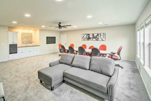 Pet-friendly Tulsa Escape With Private Hot Tub!