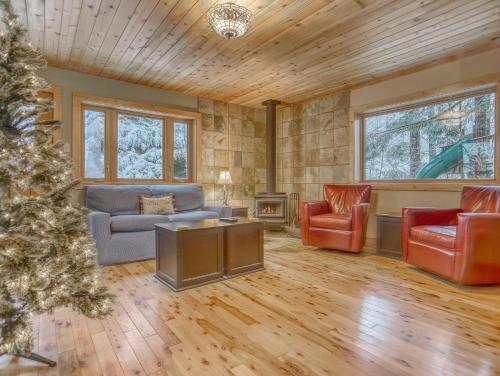 River Breeze Chalet