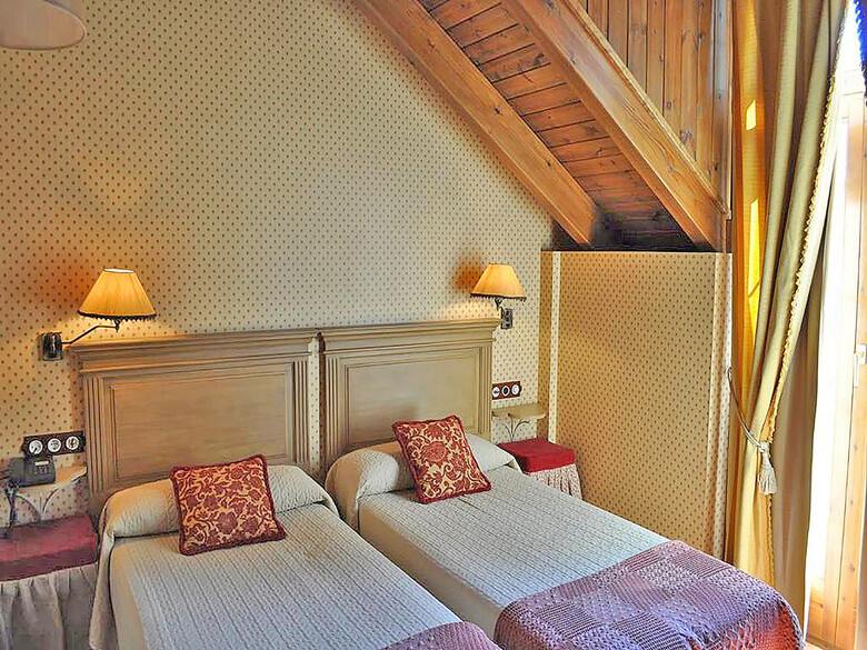 Hotel Bocal� 3000