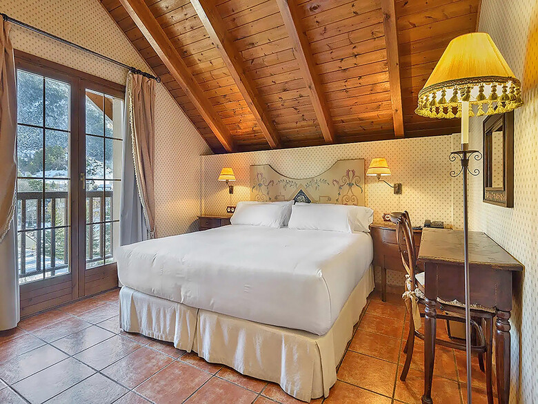 Hotel Bocal� 3000