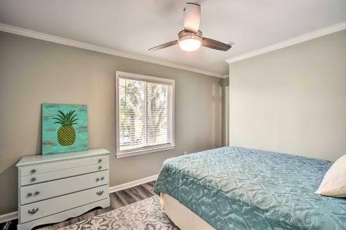 Chic Edisto Island Duplex - Half Mi To Beach!