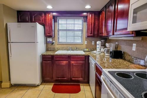 Gatehouse Condo 505