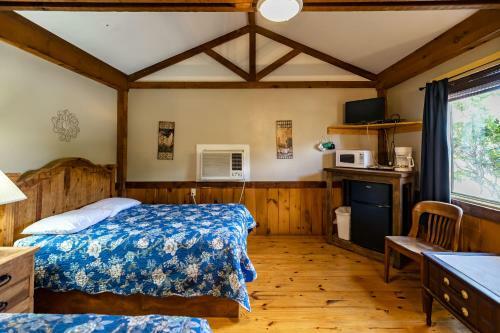 Hotel The Historic Leakey Inn