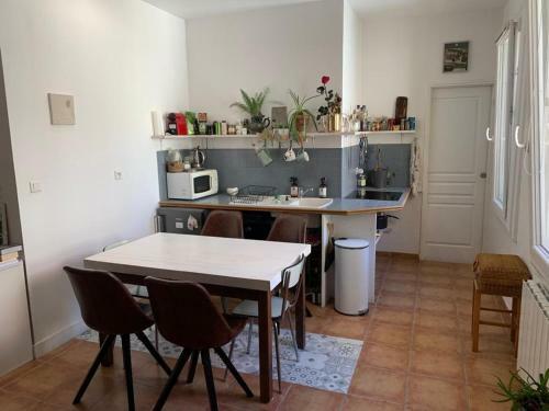 Apartamento Ecusson Yourhosthelper