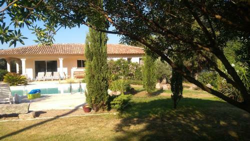 Villa C�drat