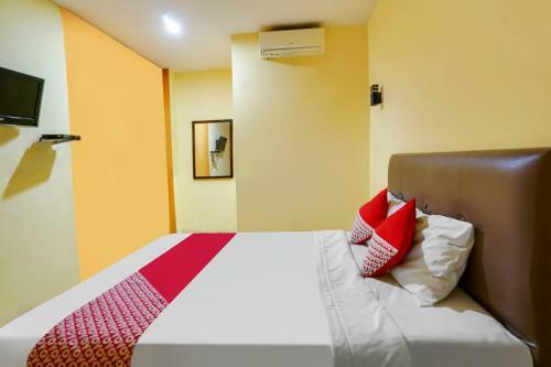 Oyo 91027 Note Hotel Syariah