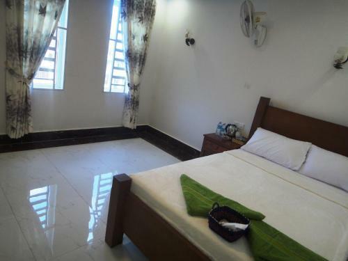 Hostal Marany Guesthouse