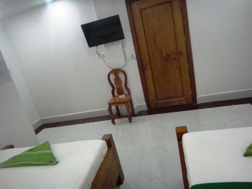 Hostal Marany Guesthouse