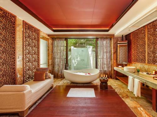 Hotel Ozen Reserve Experience - Luxury All Inclusive