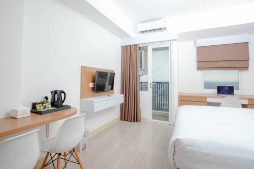 Hotel Urban Express Homtel - Serpong