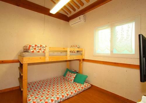 Hostal Dorandoran Guesthouse